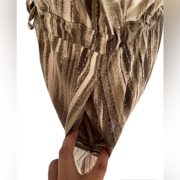 J. Jill 100% Silk Neutral Striped Pattern Long Sleeve Shirt Dress Women Size M - Picture 5 of 6